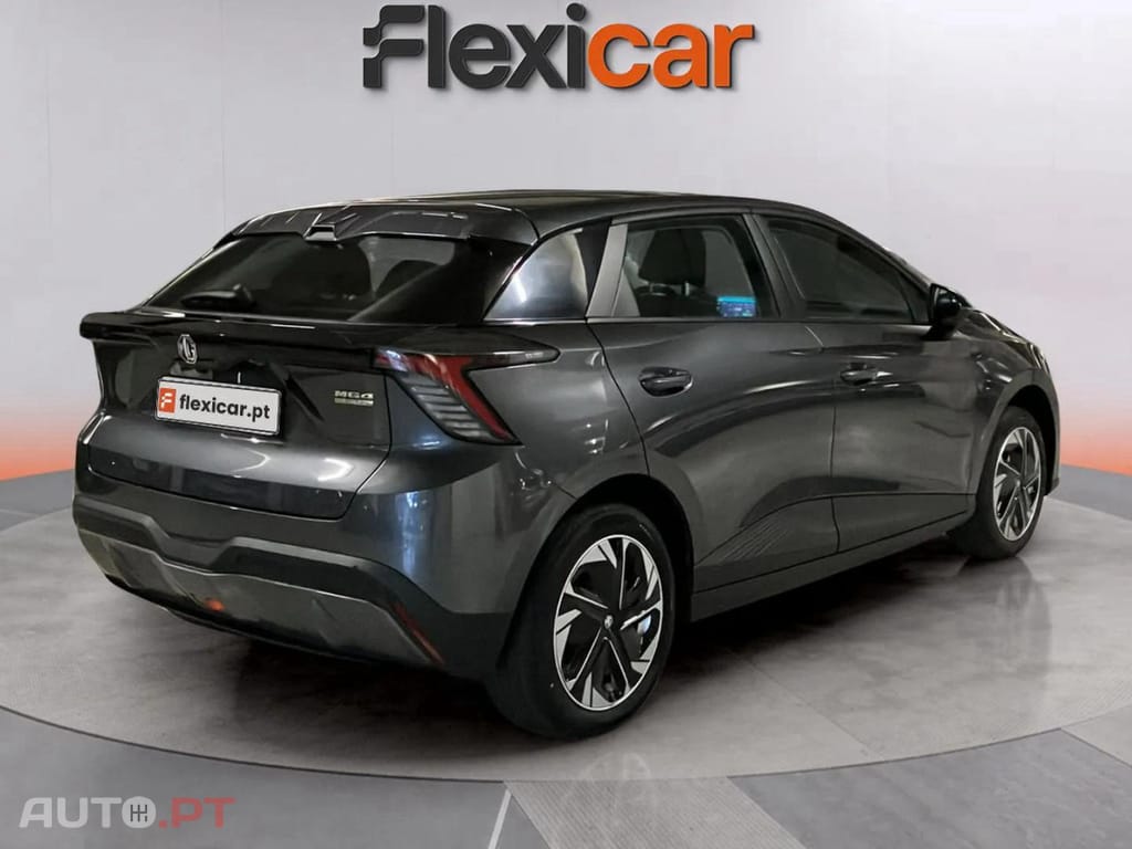 MG MG4 51 kWh Standard