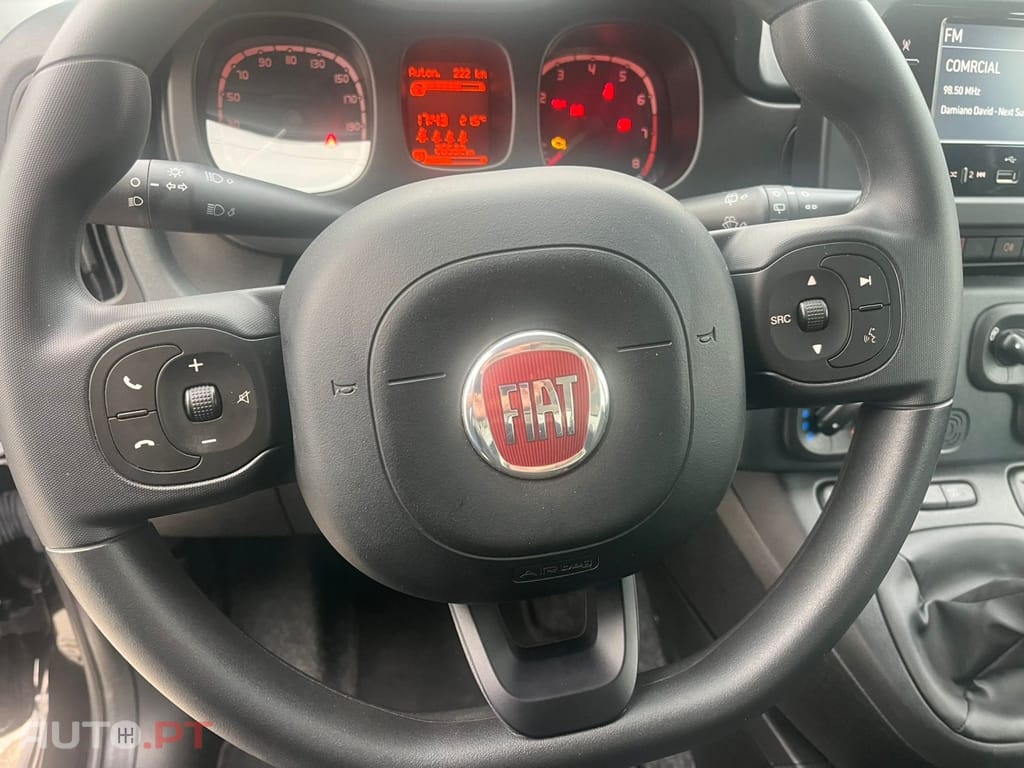 Fiat Panda 1.0 Hybrid — fotografia 15