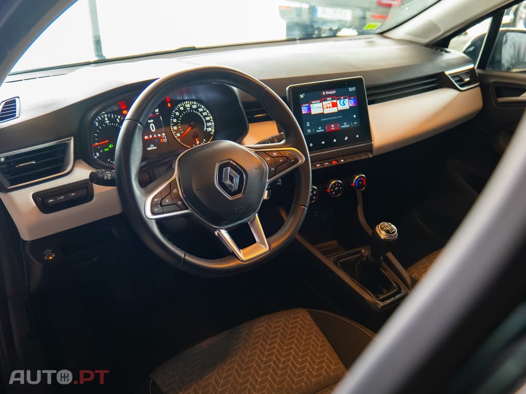 Renault Clio 1.0 TCe Techno Bi-Fuel