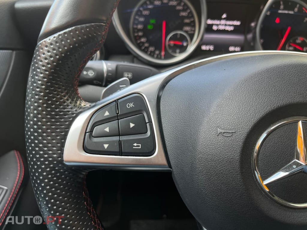 Mercedes-Benz SLC V6