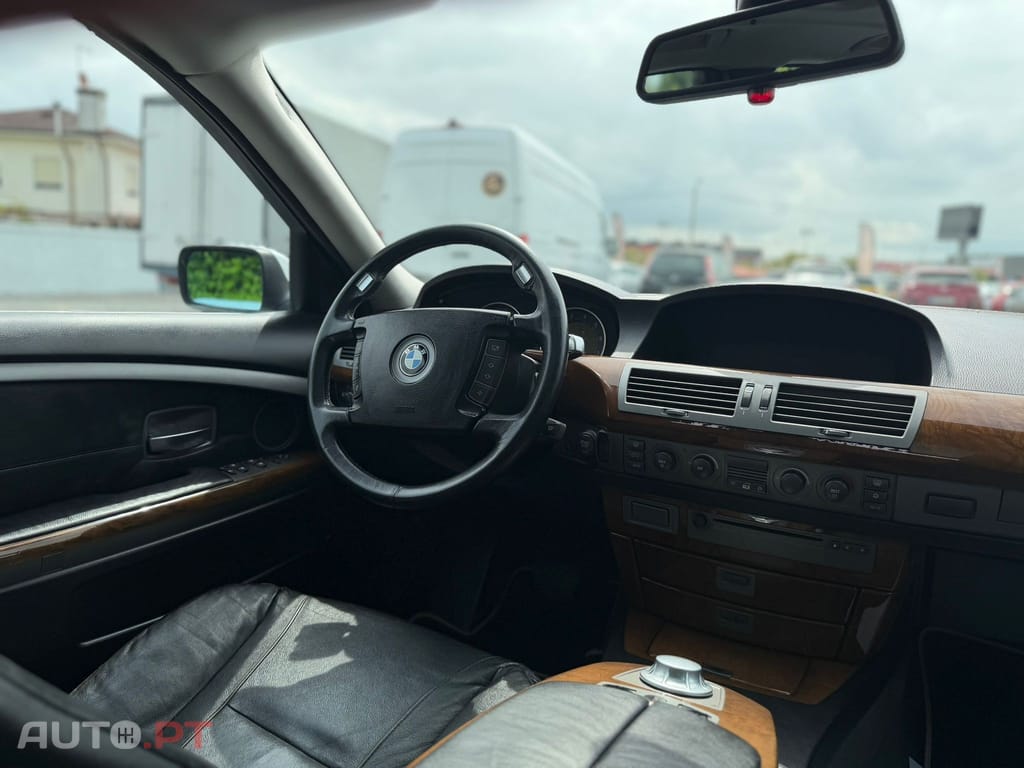BMW 735 iA