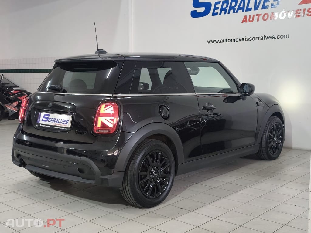 MINI Cooper Cooper Sport Edition Auto