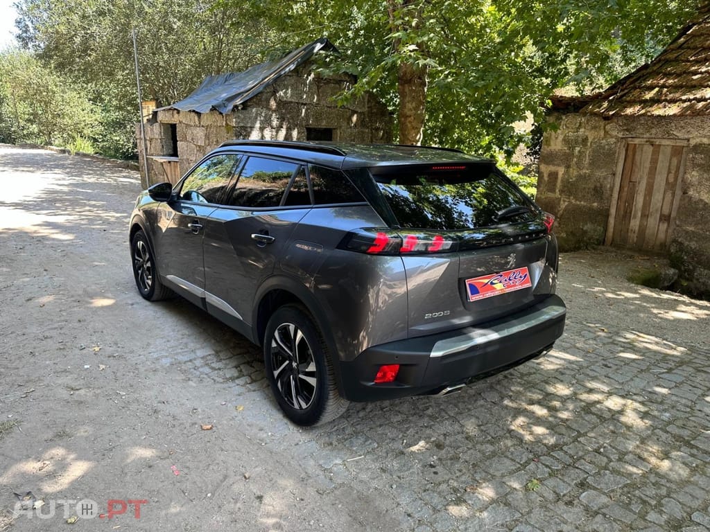 Peugeot 2008 1.2 PureTech Allure Pack EAT8