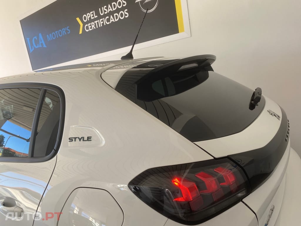 Peugeot E-208 50 kWh Active Pack
