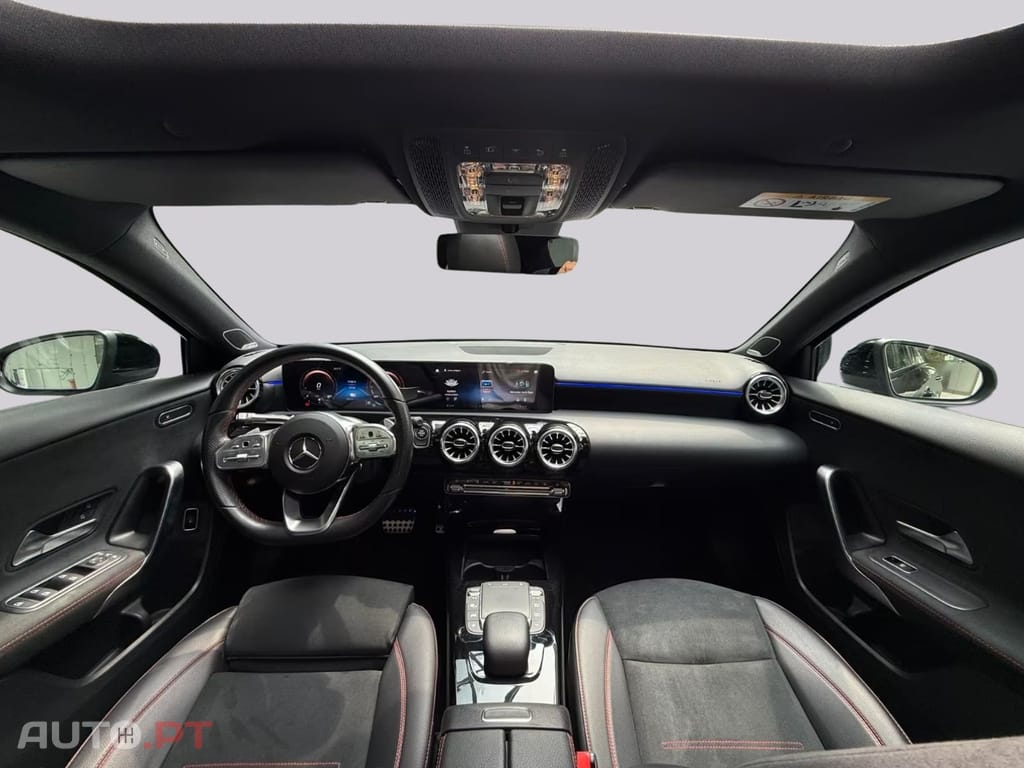 Mercedes-Benz A 250 I.V.A DEDUTIVEL e AMG