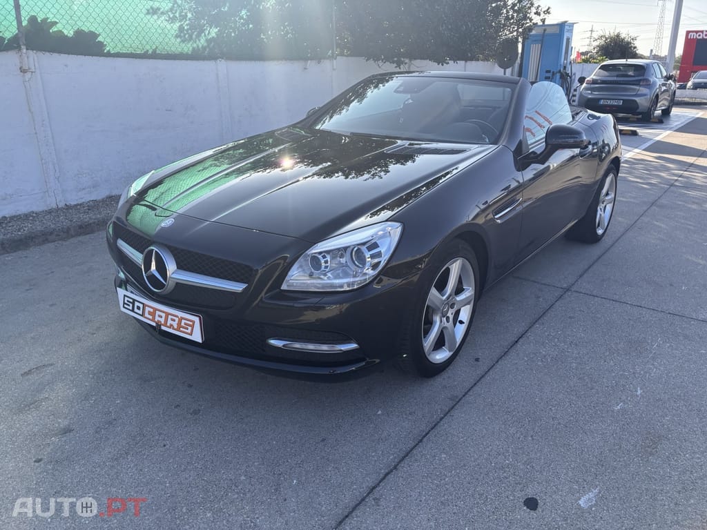 Mercedes-Benz SLK 200 BlueEFFICIENCY 7G-TRONIC Edition 1