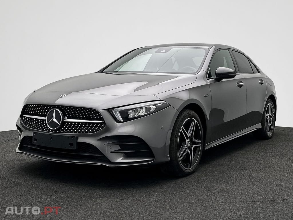 Mercedes-Benz A 250 e AMG Line
