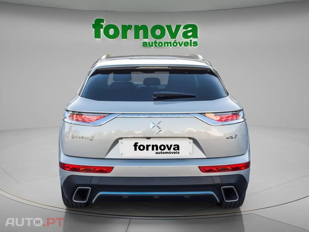 DS DS7 Crossback E-Tense 4x4 Rivoli 300cv