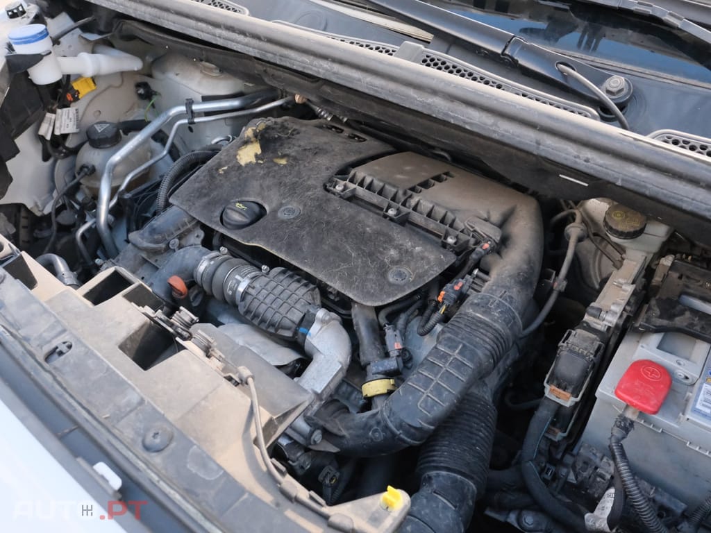 Peugeot Partner 1.6 BlueHDi L1 Asphalt