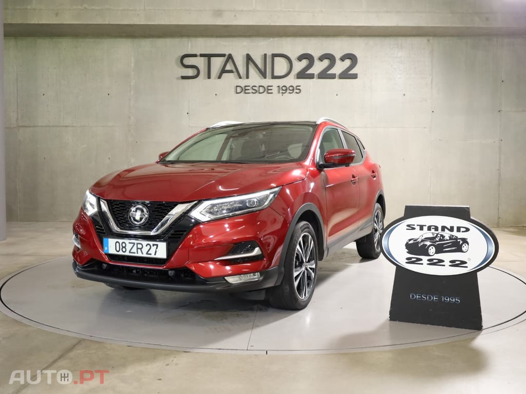 Nissan Qashqai 1.3 DIG-T N-Connecta J18 Led