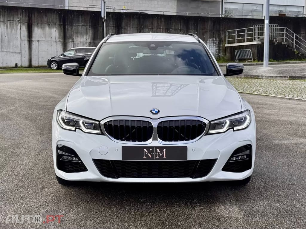 BMW 330 e Pack M Auto
