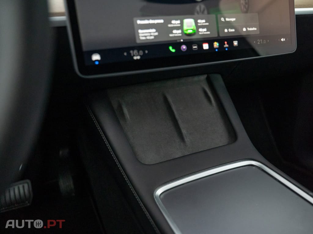 Tesla Model Y Long Range Tração Integral