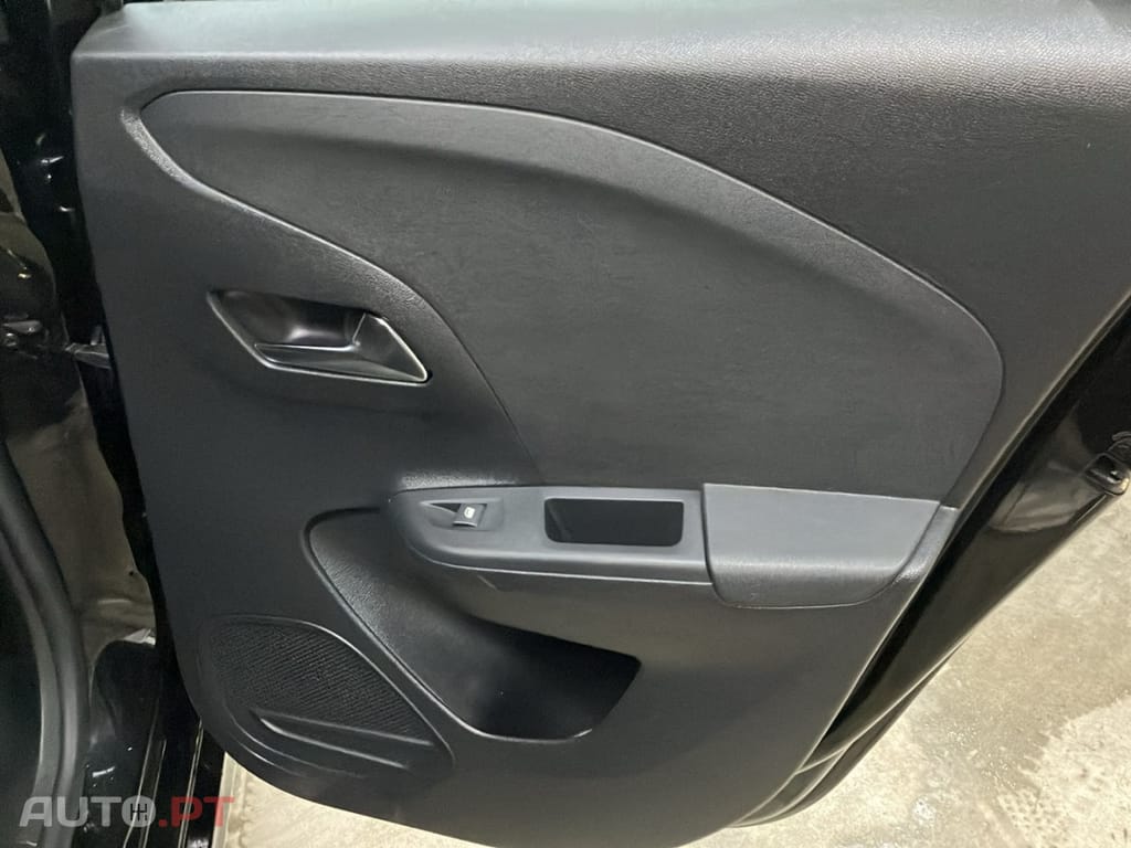 Opel Corsa 1.2 T GS Line