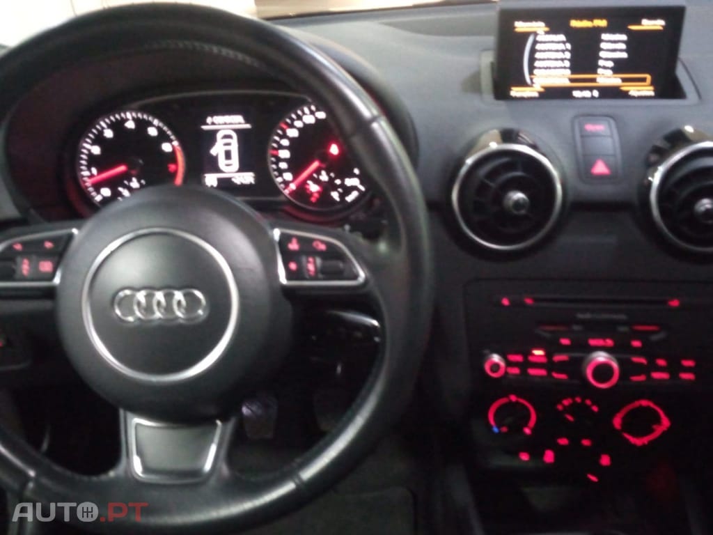 Audi A1 1.2 TFSI S-line