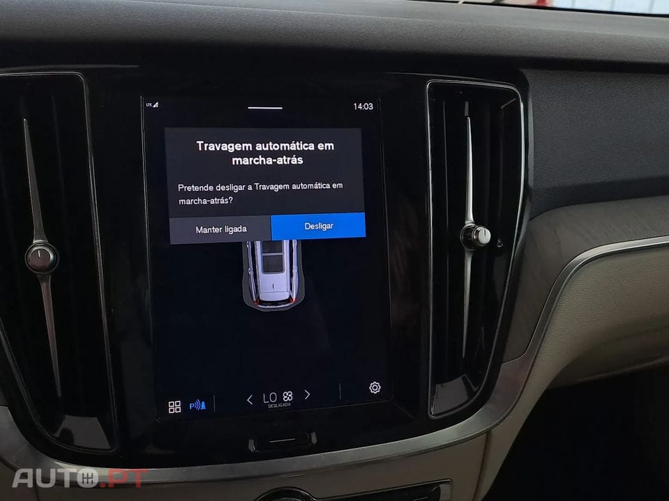 Volvo V60 2.0 B4 Core Auto