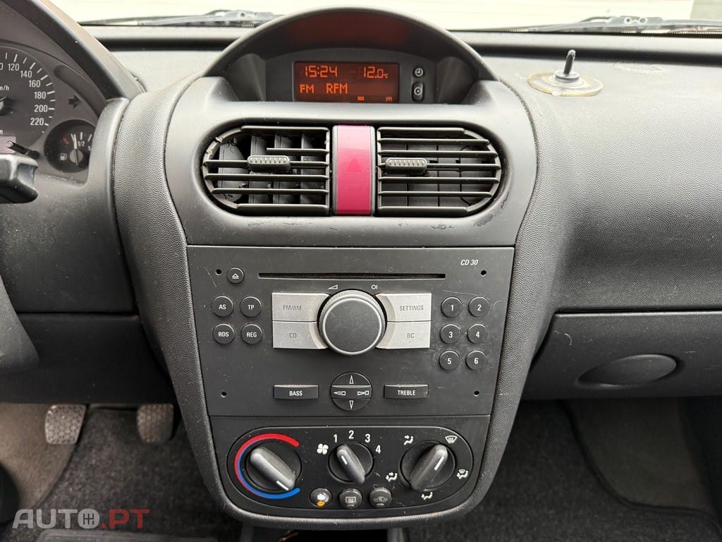 Opel Corsa 1.2 Enjoy