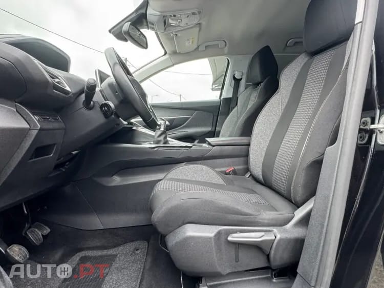 Peugeot 3008 1.5 BlueHDi Active Pack