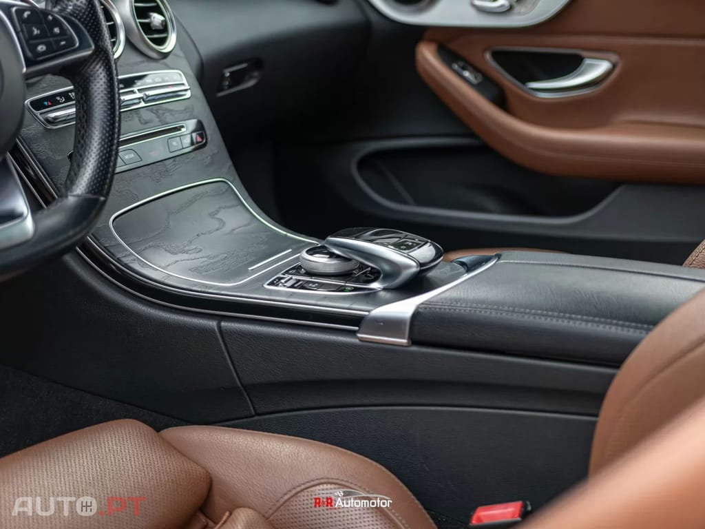 Mercedes-Benz C 220 D COUPÉ LUXURY 9G-TRONIC