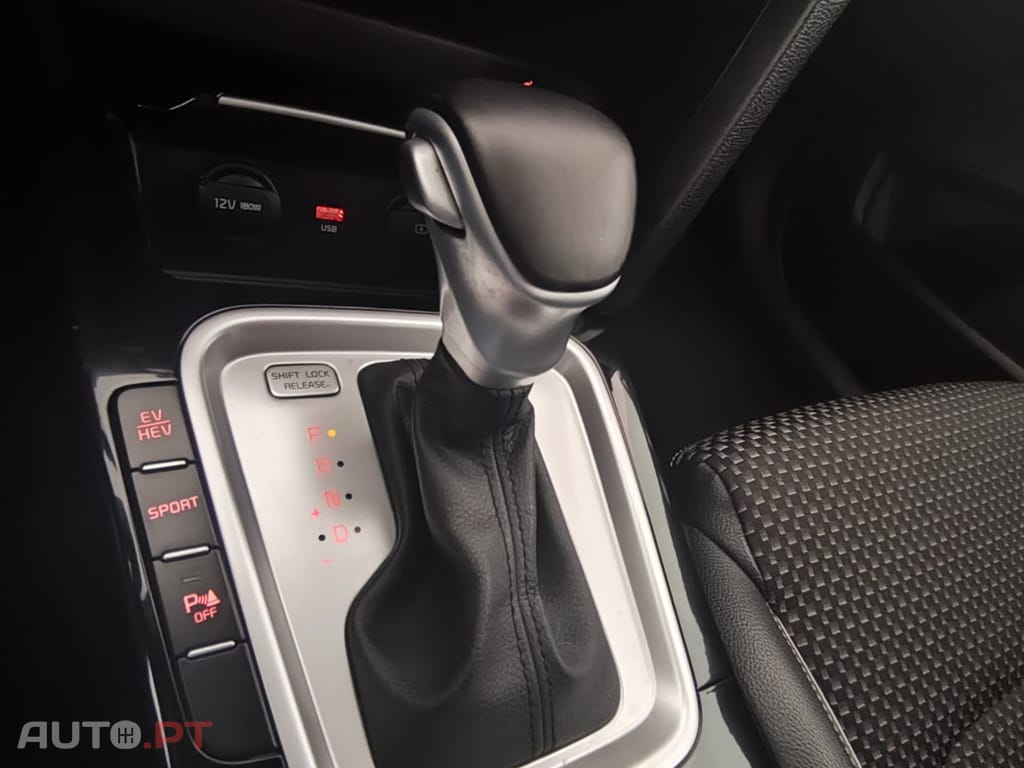 Kia Ceed SW 1.6 GDi PHEV Tech 6DCT