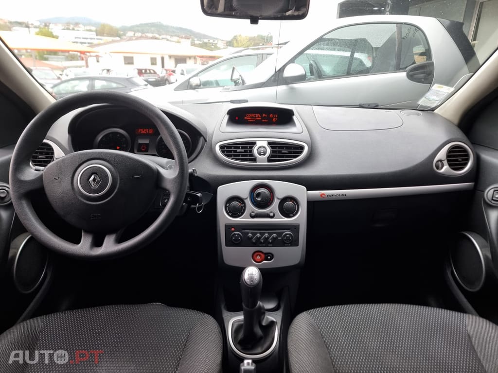Renault Clio 1.2 16V Rip Curl