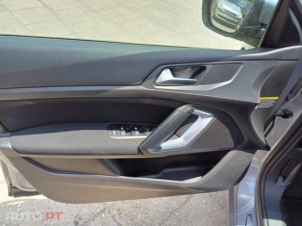 Peugeot 308 1.5 BlueHDi Style