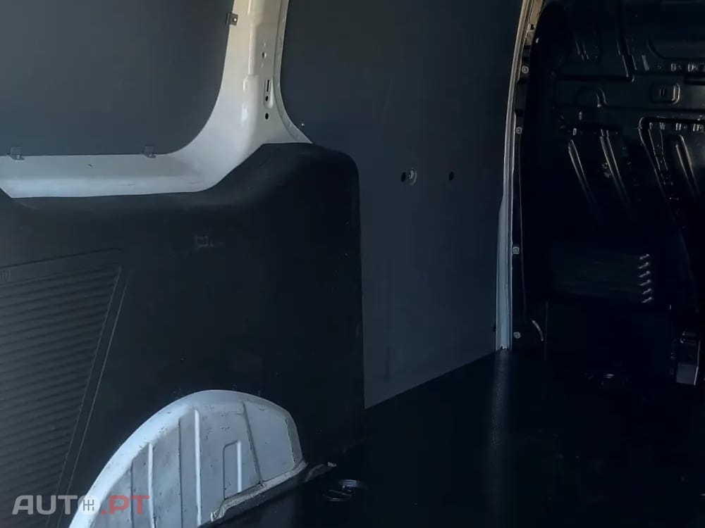 Ford Transit Connect L2 3 Lugares