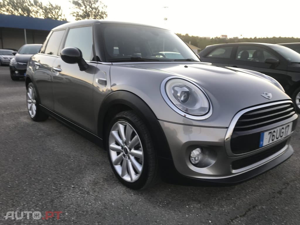 MINI Cooper Cooper D