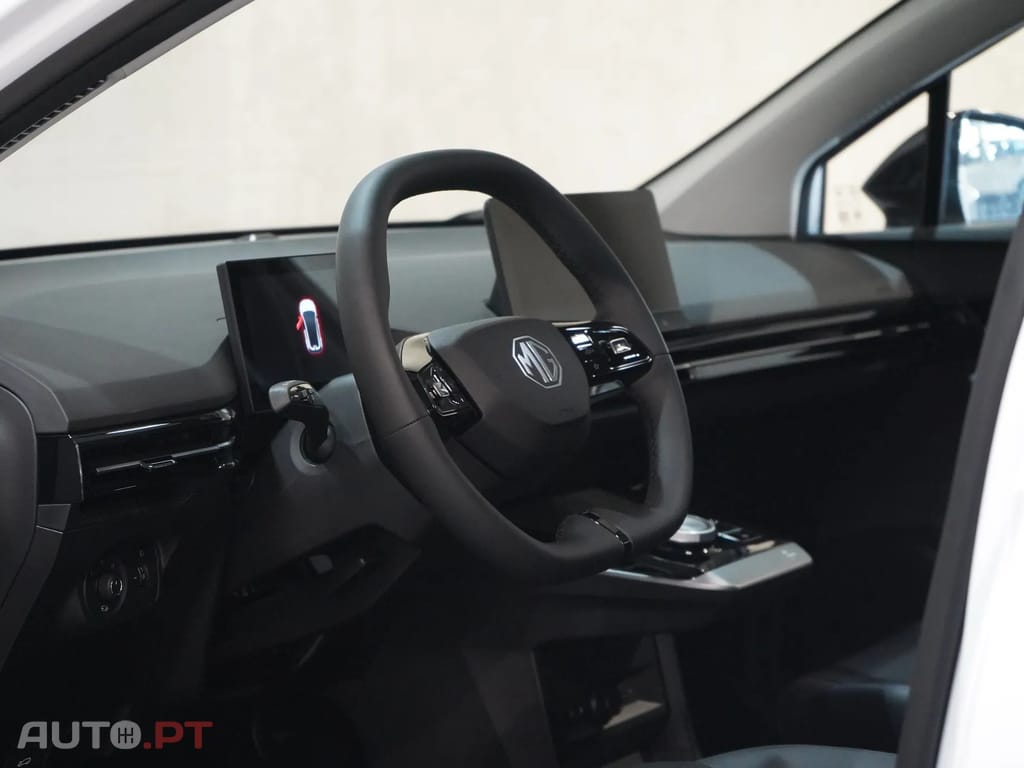 MG MG4 64 kWh Luxury