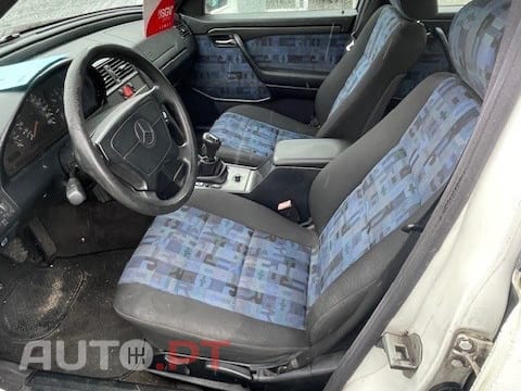 Mercedes-Benz C 220 D Esprit