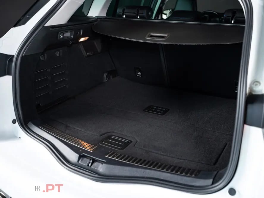 Renault Mégane Sport Tourer 1.5 Blue dCi GT Line — fotografia 51