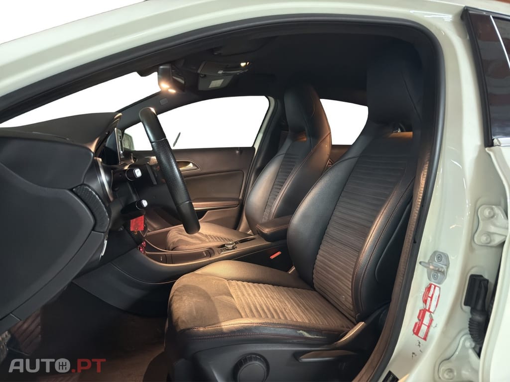 Mercedes-Benz A 220 CDI 7G-DCT AMG Line