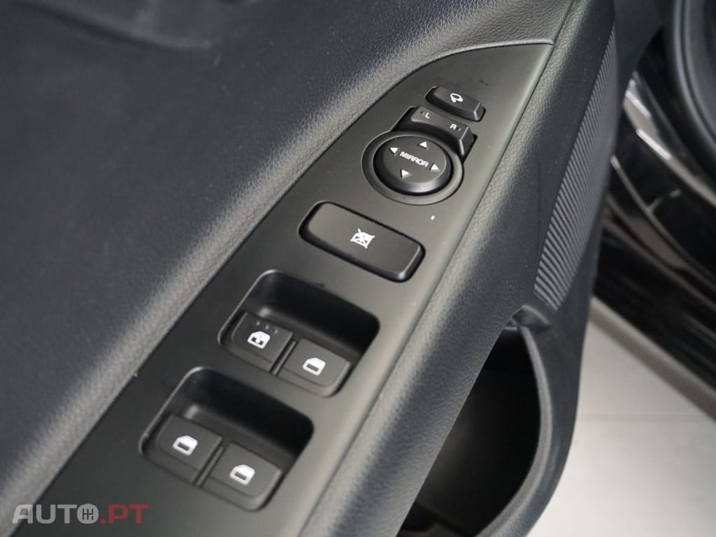 Kia Rio 1.0 T-GDI 100 Dream-Team Edition