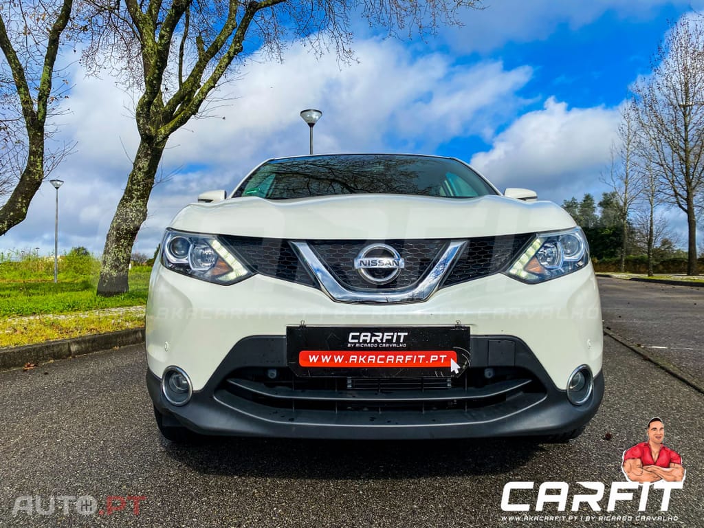 Nissan Qashqai 1.2 DIG-T N-Connecta RS+PS 18 Xtronic
