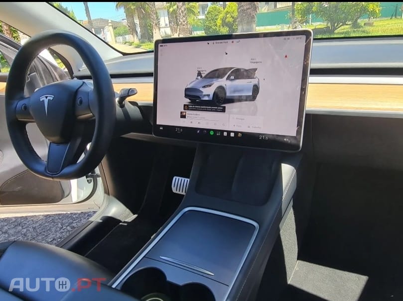 Tesla Model Y Performance Tração Integral
