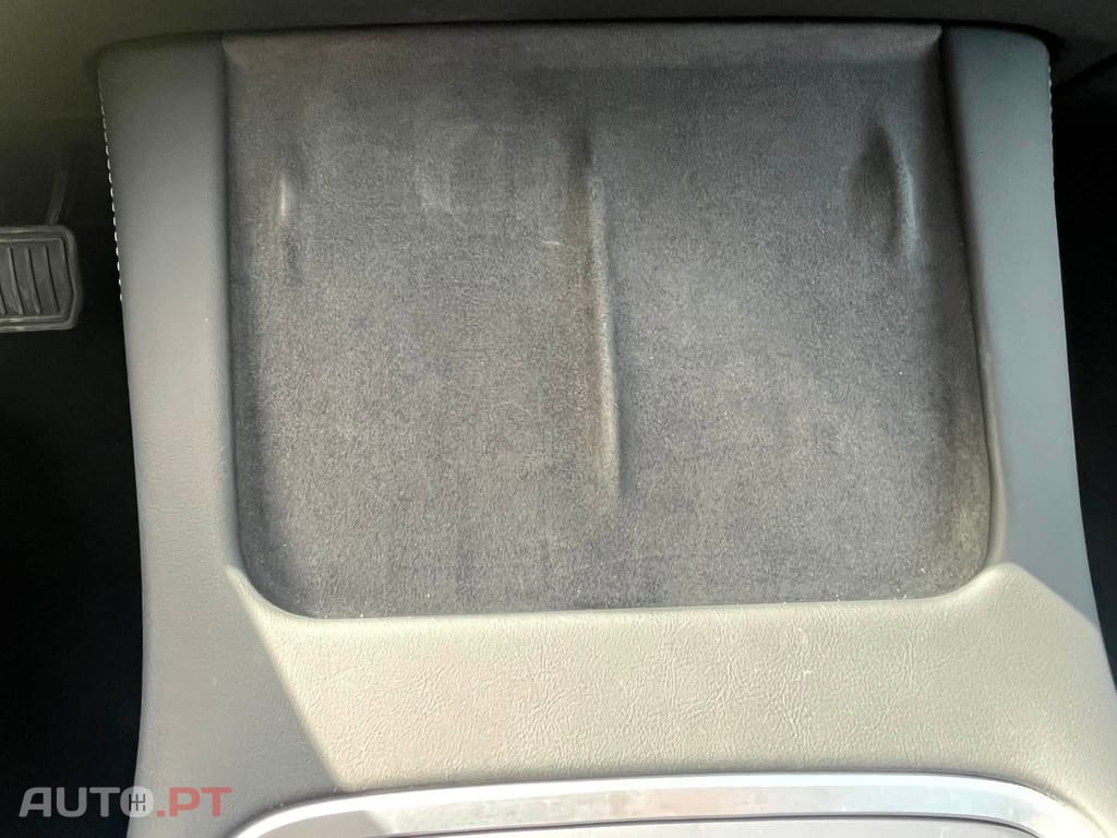 Tesla Model 3 Standard Range Plus RWD