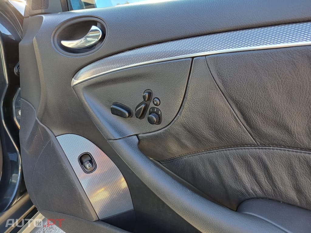 Mercedes-Benz CLK 270 Outro