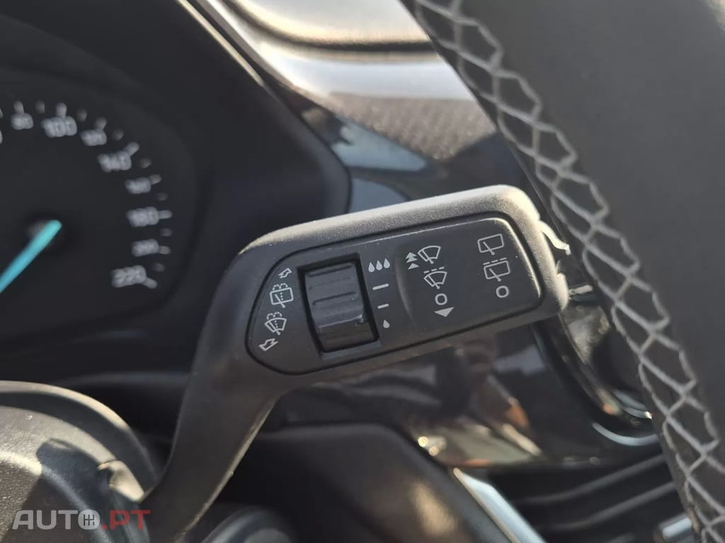Ford Puma 1.0 EcoBoost MHEV Titanium