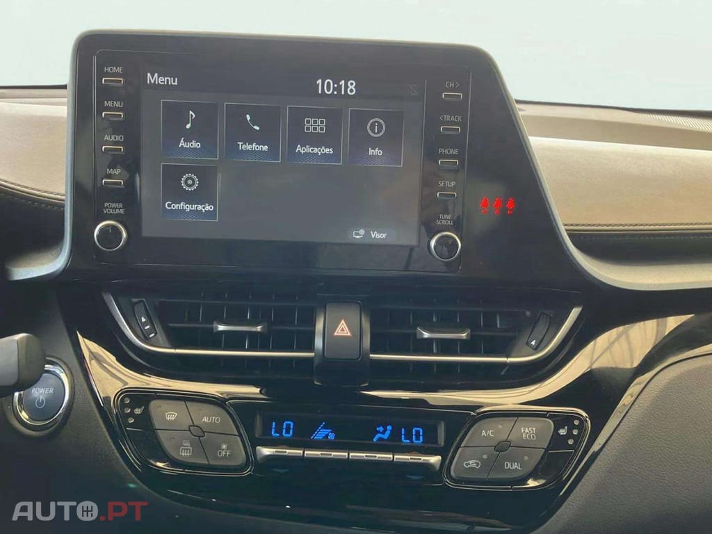 Toyota C-HR 2.0 Hybrid Square Collection