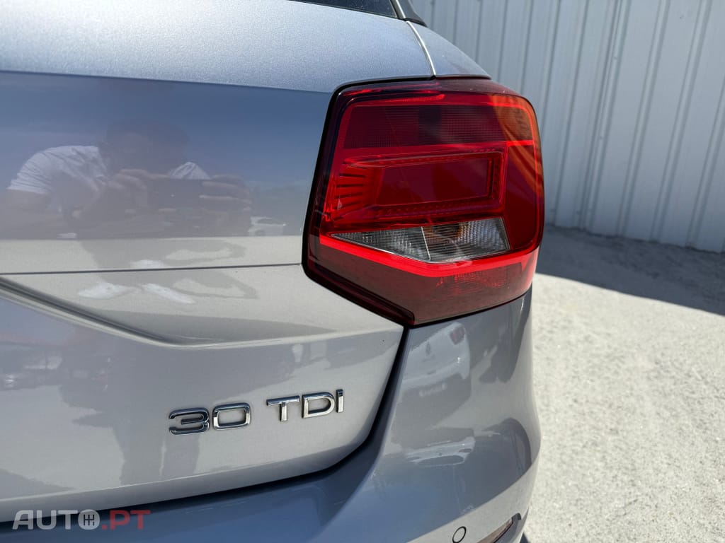 Audi Q2 30 TDI Sport S tronic
