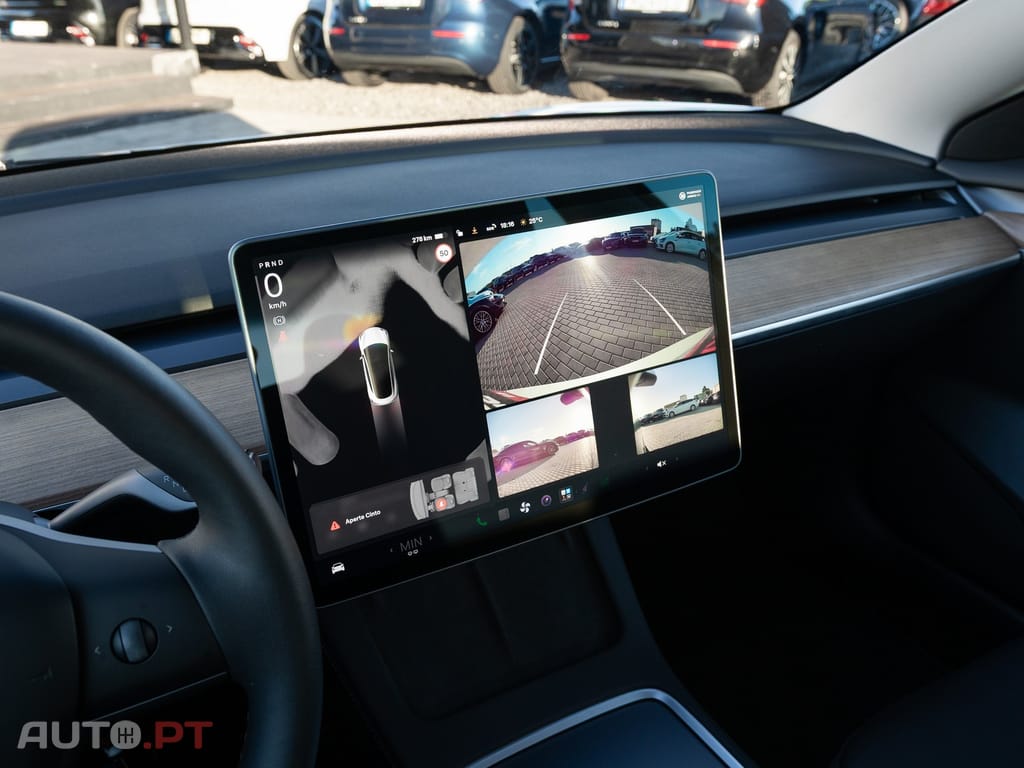 Tesla Model 3 RWD