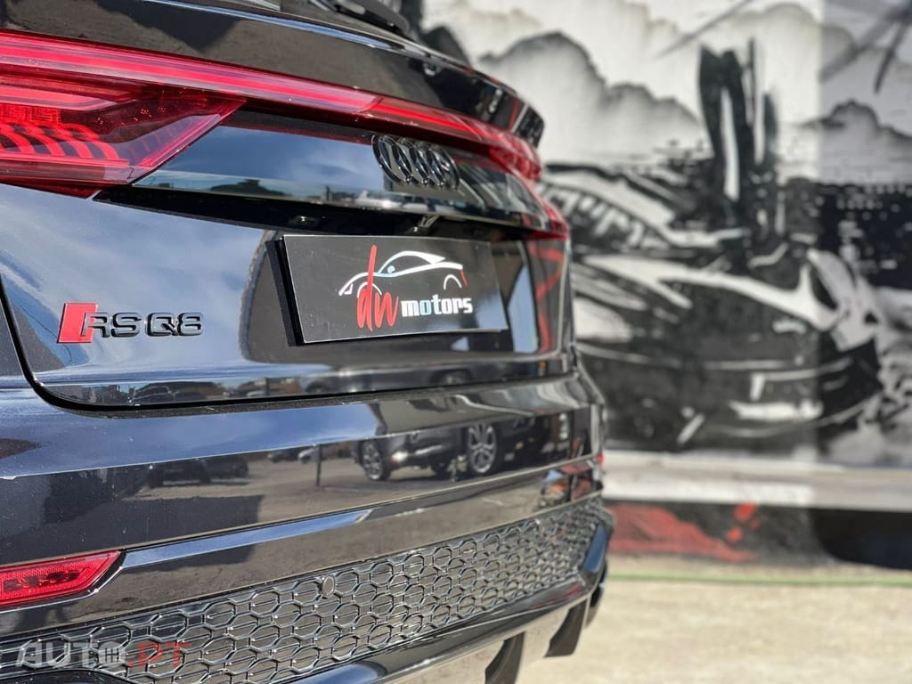 Audi RSQ8 RSQ8