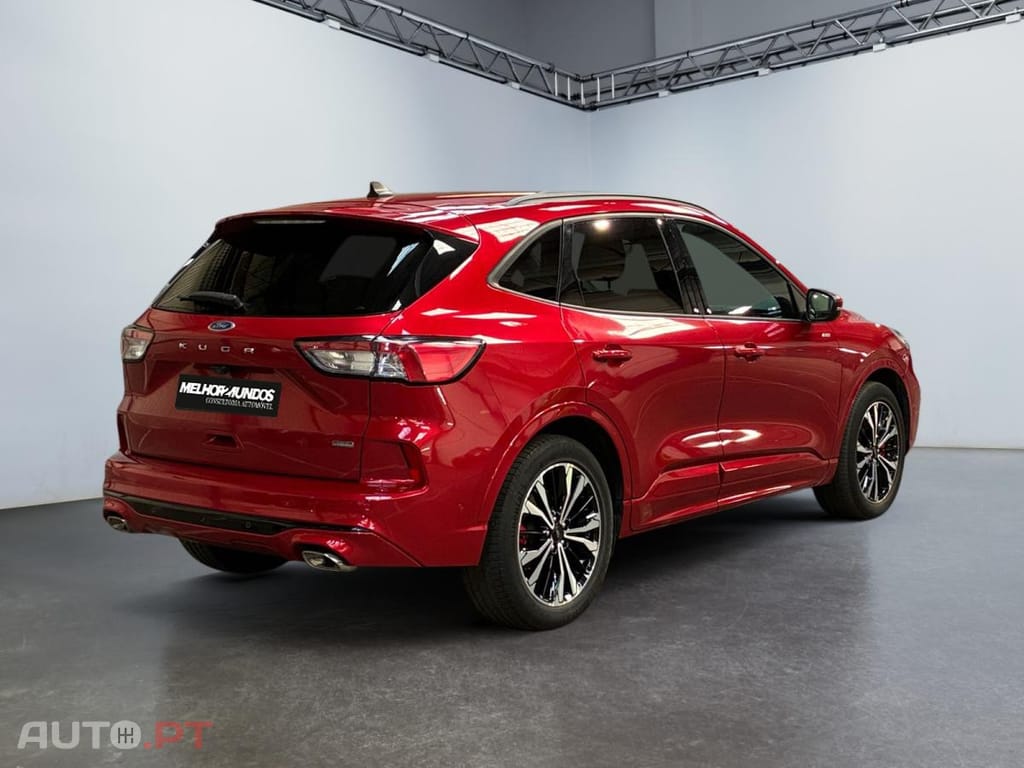 Ford Kuga 2.5 Duratec PHEV ST-LINE