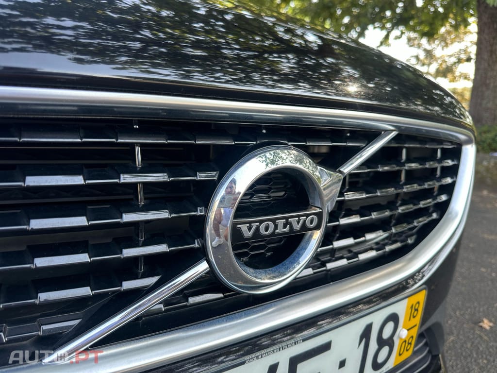 Volvo V40 1.5 T3 Sport Edition R Geartronic