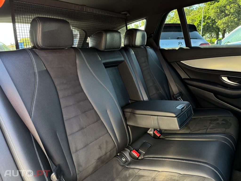 Mercedes-Benz E 220 d AMG Line