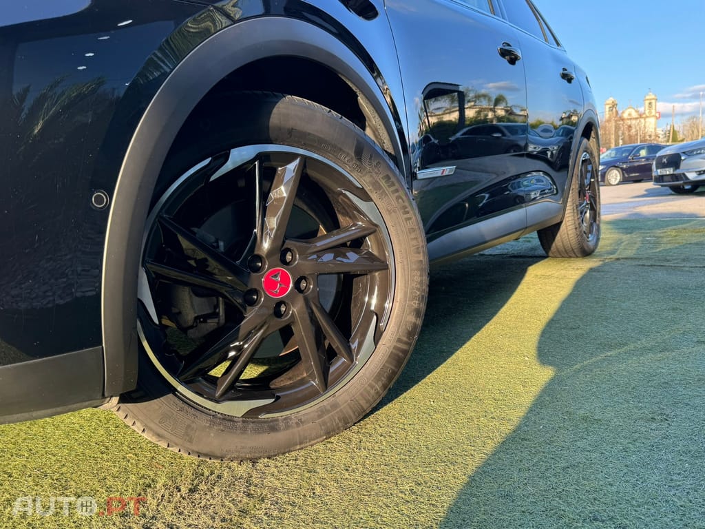 DS DS7 Crossback E-Tense Performance Line EAT8