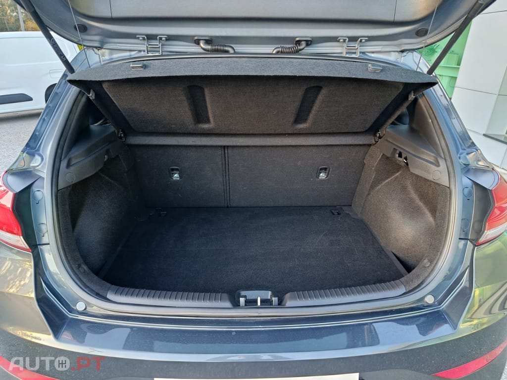 Hyundai i30 1.6 CRDI STyle Plus