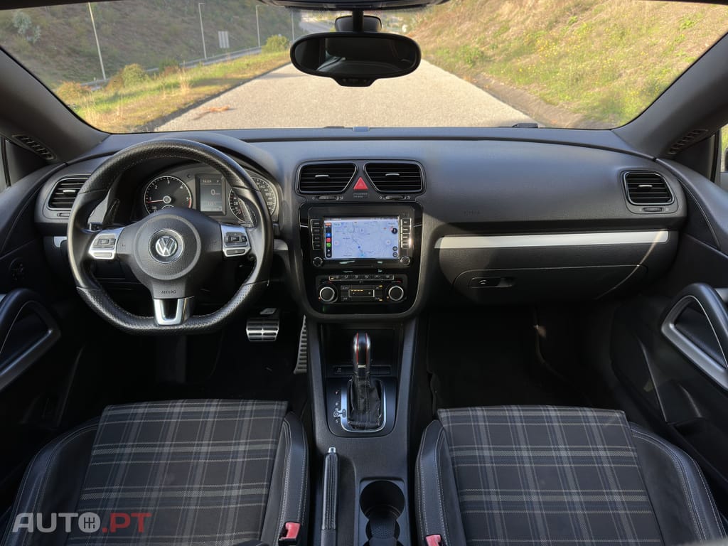 Volkswagen Scirocco 2.0 TDI Sport DSG