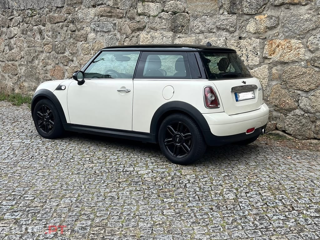 MINI Cooper D