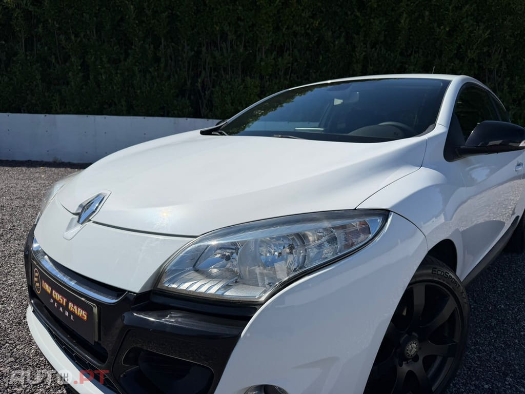 Renault Mégane Coupe 1.5 dCi Dynamique CO2 Champion