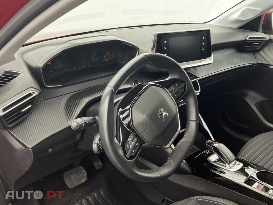 Peugeot E-208 50 kWh Style